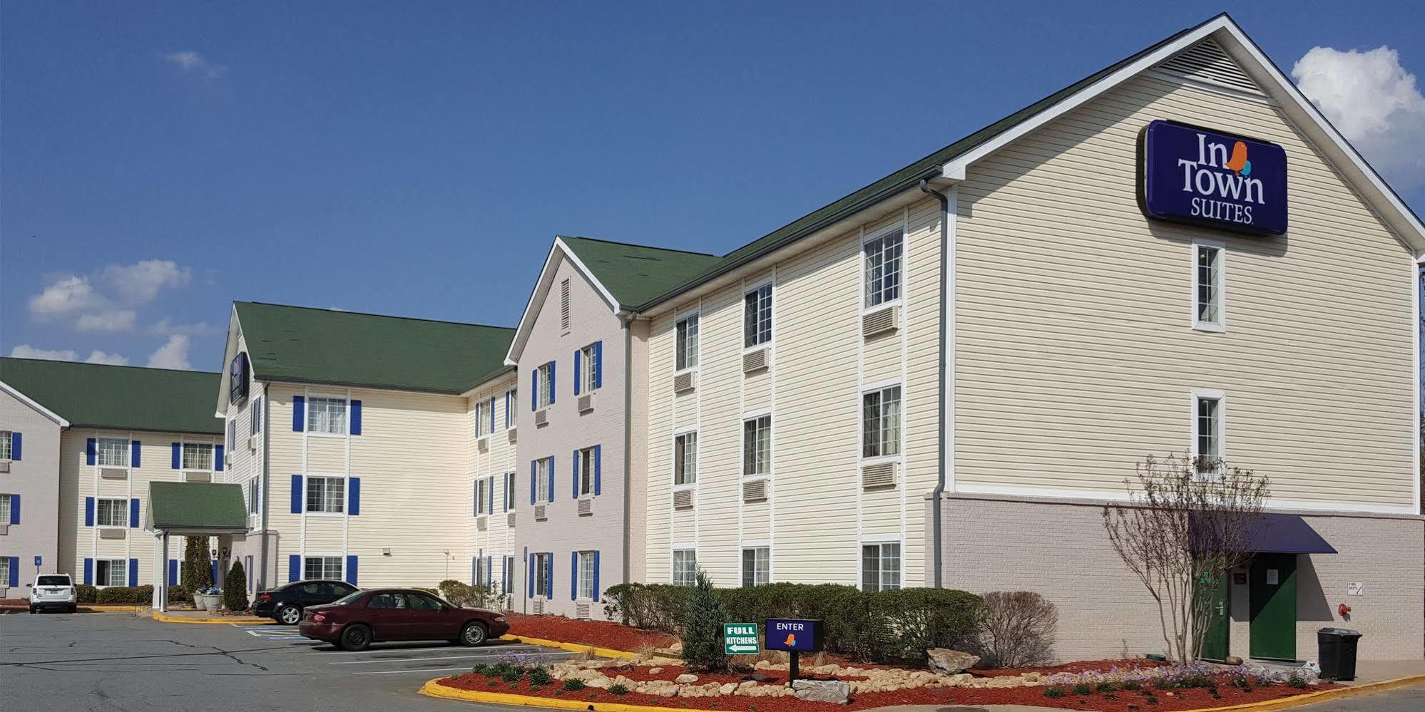 Intown Suites Extended Stay Atlanta Ga - Снелвил Екстериор снимка